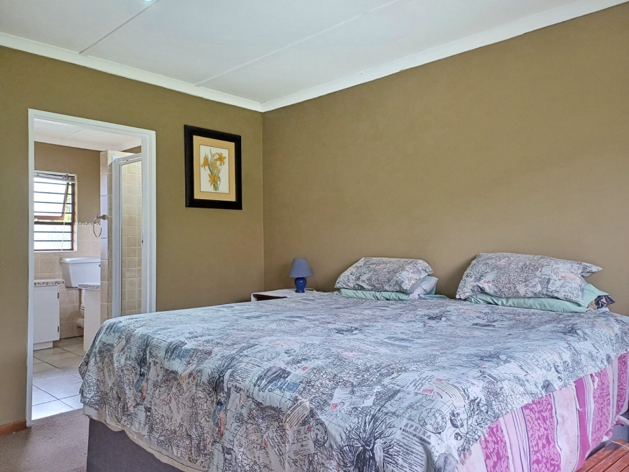 3 Bedroom Property for Sale in Denneoord Western Cape